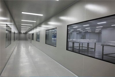 <b>天津艾默生集團(tuán)凈化車(chē)間工程</b>